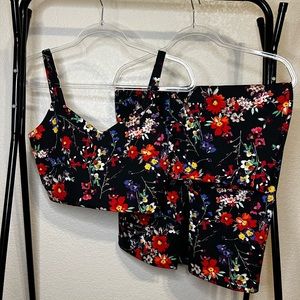 EXPRESS 2-piece Floral cropped tank and skirt Size 4